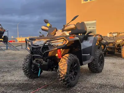 2025 CFMOTO Cforce 1000 Touring 2 cylinders 2025 CFMOTO Cforce 1000 Touring ...