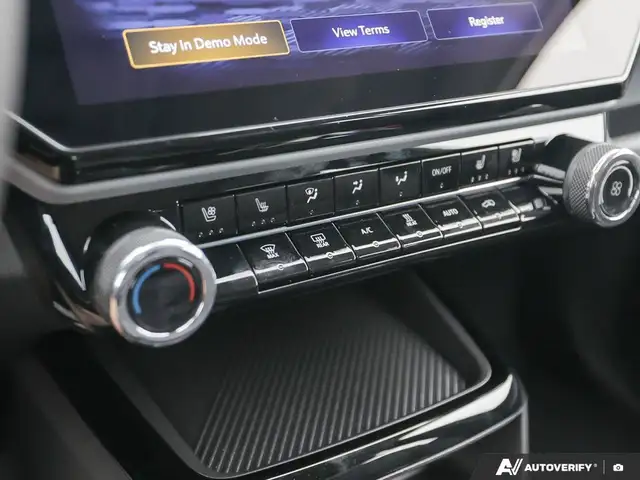 2027 Chevrolet Bolt LT in Cars & Trucks in Winnipeg - Image 16