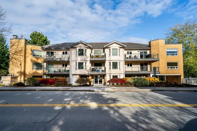 212 15255 18 AVENUE Surrey, British Columbia in Condos for Sale in Delta/Surrey/Langley - Image 3