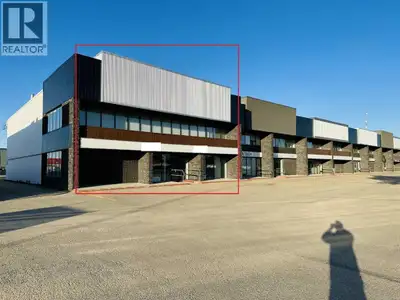 This office and shop has it ALL with a great west end location and a newly renovated exterior gives...