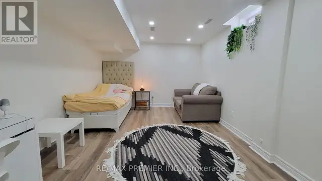 BASEMENT - 25 GRANITE STREET Vaughan (East Woodbridge), Ontario in Long Term Rentals in Markham / York Region - Image 16