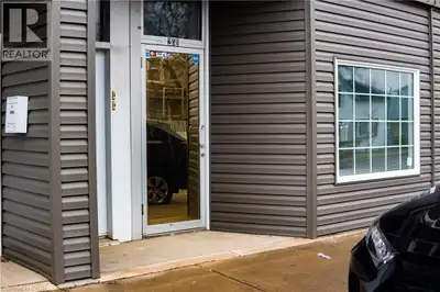 Opportunity awaits in this bright and affordable ground-level commercial unit located along a high-t...