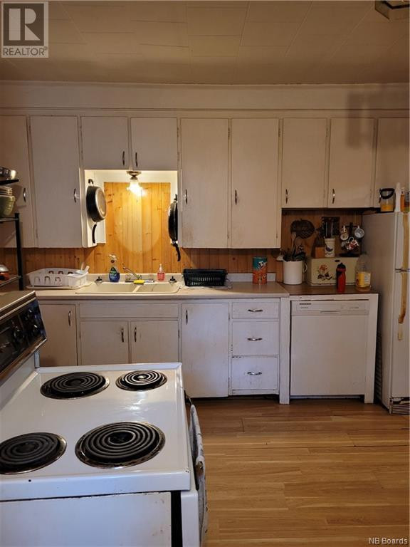 131 Riverview Drive FlorencevilleBristol, New Brunswick Houses for