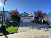 10903 176A AV NW Edmonton, Alberta