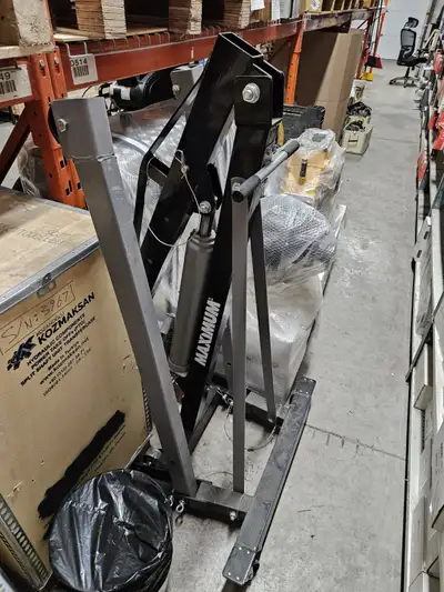 Maximum Foldable Hydraulic Shop Crane, 2-Ton, View more