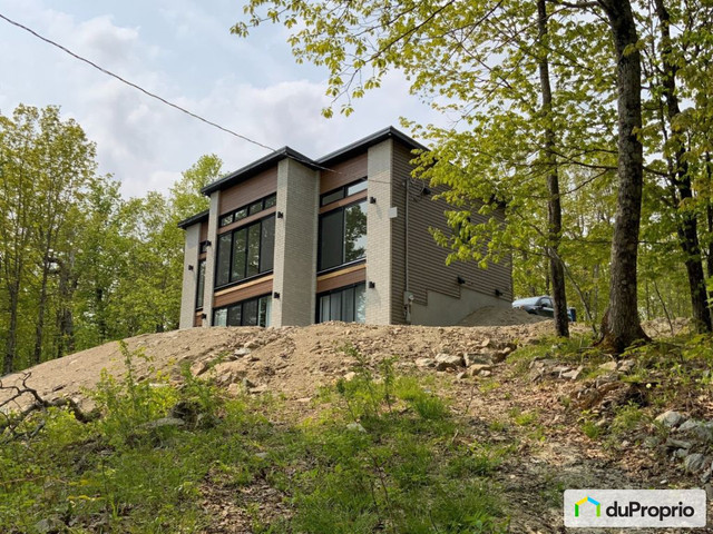 759 000$ - Maison à un étage et demi à vendre à Val-Des-Monts in Houses for Sale in Gatineau