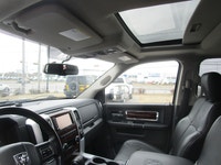 2012 RAM 1500 **CONTENT AUTO SPÉCIALISTE DU FINANCEMENT MAISON SANS ENQUETE CREDIT **Obtenez le meil... (image 1)