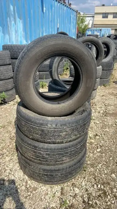 Set of 4 tires for sale: General Grabber HTS 265/70 R18 116S M+S Set of 4 - $290 CONTACT ME: 587**4O...