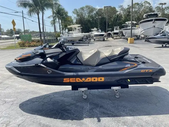 2022 SEADOO GTX 230 (FINANCING AVAILABLE) in Personal Watercraft in Strathcona County - Image 7