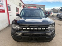 This 2022 Ford Bronco Sport Outer Banks | LEATHER | HEADED SEATS | TURBO | 4X4 | SUNROOF | BLUETOOTH... (image 2)