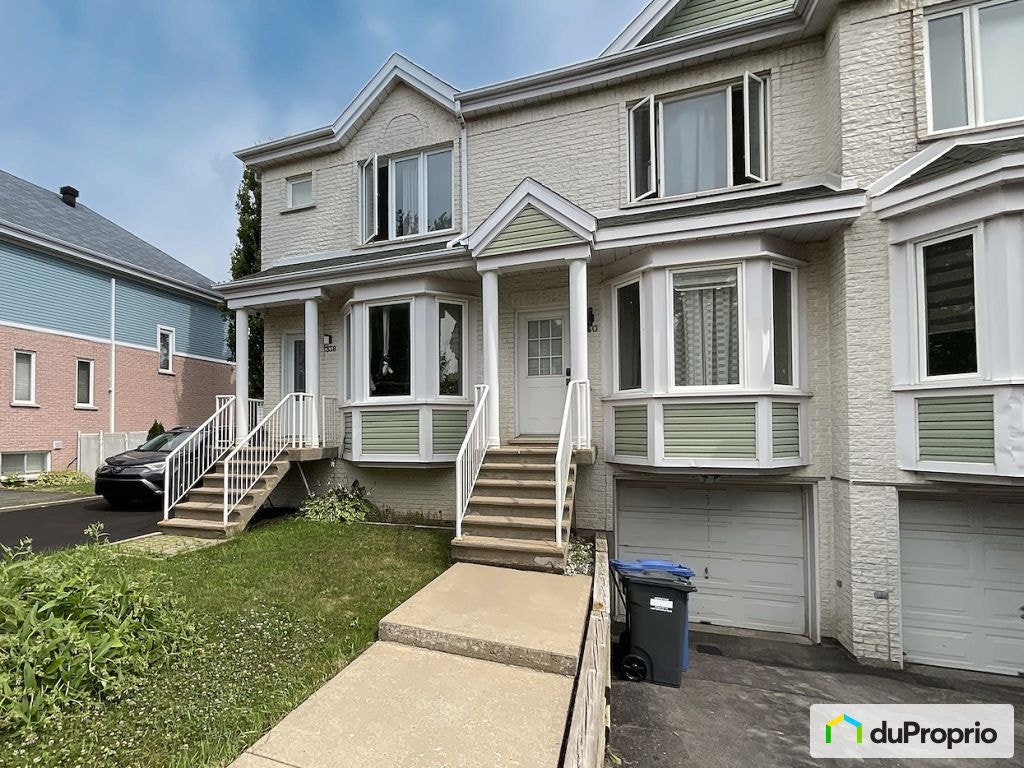 $518,000 - Townhouse for sale in Longueuil (Vieux-Longueuil) — photo 2