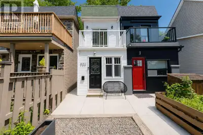 Fabulous Upper Beach Semi-Detached Home, Close Proximity to The Danforth and Leslieville! One Bedroo...