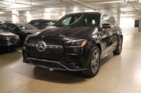 This Mercedes-Benz GLE 350 has a powerful Intercooled Turbo Gas/Electric I-4 2.0 L/121 engine poweri... (image 3)