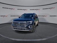 Power Driver's Seat, Leather Seats, Hitch Receiver, Heated Steering Wheel, Heated Seats - Front, Fac... (image 2)