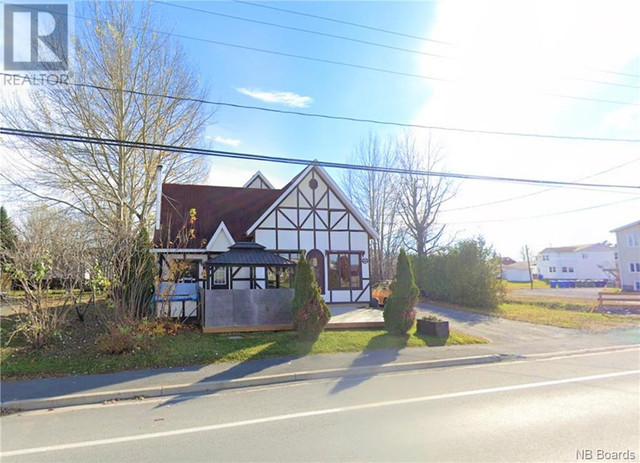 223 St-Jean Saint-Léonard, New Brunswick dans Maisons à vendre  à Edmundston - Image 3
