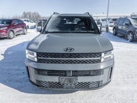 *Certified, Leather Seats!* More than ready for errands or errant turns, this 2024 Santa Fe makes ev... (image 1)