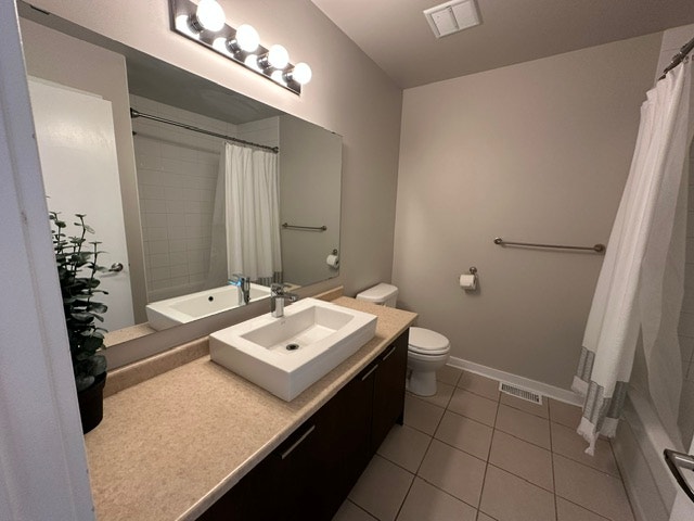 Barrie, 3 bedroom, 1.5 bathroom, condo/town home 5