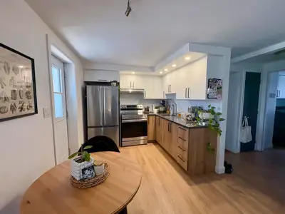 Superbe logement centre-ville JUILLET rue Bagot