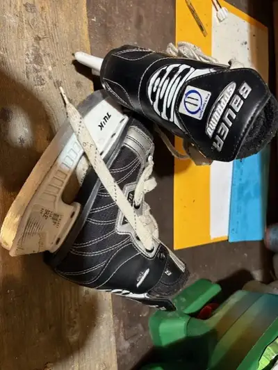 Kids Skates Size 11, 13.5 for kids, View more