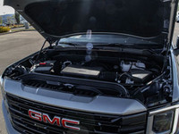 Welcome to Sherwood Buick GMC! This GMC Sierra 1500 delivers a Gas V8 5.3L/325 engine powering this... (image 9)