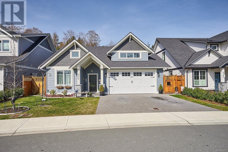 9274 Bakerview Close North Saanich, British Columbia Houses for Sale