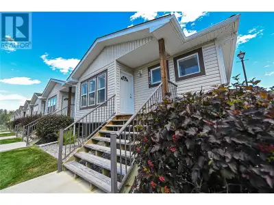 This beautifully renovated and fully furnished turn-key townhome in the heart of Canal Flats offers...