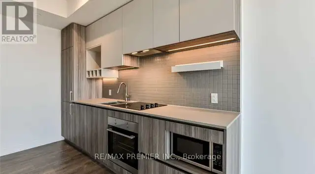 4211 - 898 PORTAGE PARKWAY Vaughan (Vaughan Corporate Centre), O63005669640707124