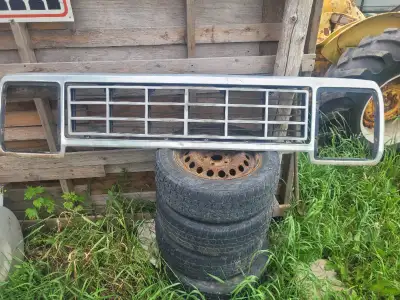 Not broken use as wall art or put on your truck. $125