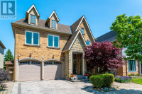 27 ORMSBY COURT Richmond Hill (Bayview Hill), Ontario Markham / York Region Toronto (GTA) Preview