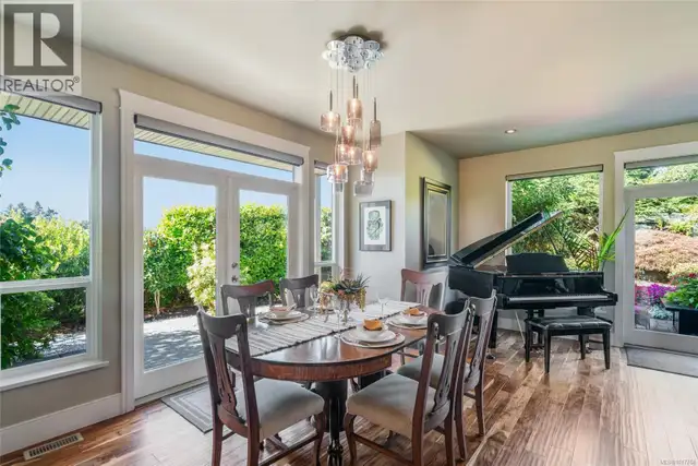 3172 Royal Vista Way Courtenay, British Columbia in Houses for Sale in Comox / Courtenay / Cumberland - Image 19