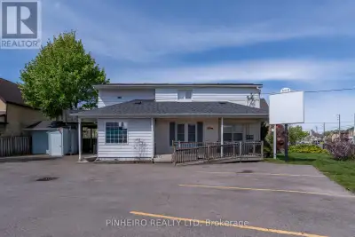 Excellent investment opportunity with strong income potential on busy Hamilton Road! This well-maint...