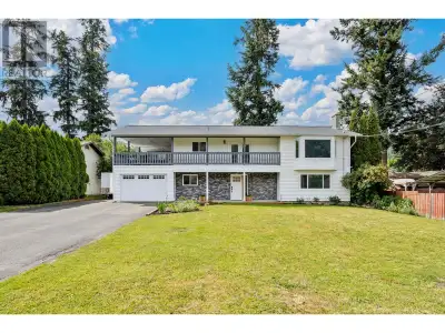 This phenomenal 4 bedroom, 3-bath home is nestled in the quiet and highly sought-after neighbourhood...