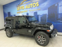 JEEP WRANGLER UNLIMITED 2024 SAHARA AUTOMATIQUE 4X4 TOUT ÉQUIPÉ / GPS NAVIGATION / CAMÉRA DE RECUL /... (image 1)
