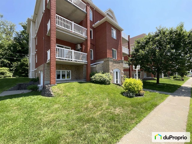 $295,000 - Condominium for sale in Sherbrooke (Jacques-Cartier) — photo 2