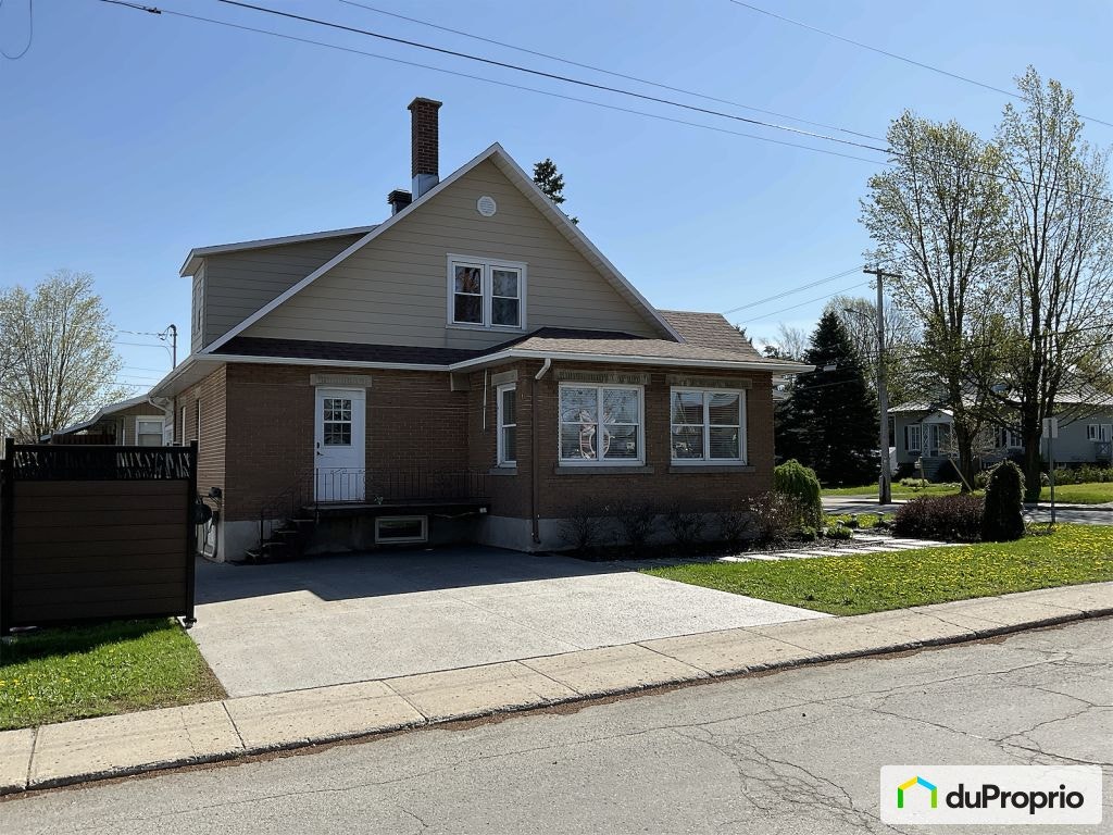 $387,500 - 1 1/2 Storey for sale in Plessisville — photo 3