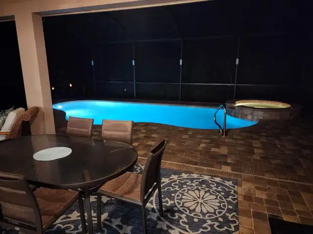 Attention 2026 Snowbirds:  Naples Florida Vacation Rental in Quebec in Canada - Image 11