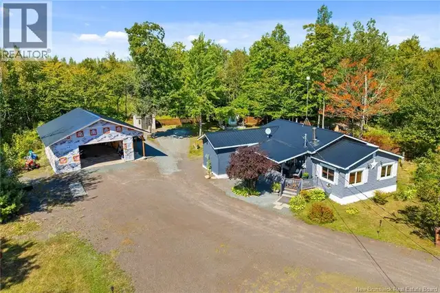 1677 Bronson Sett Road Bronson Settlement, New Brunswick in Houses for Sale in Fredericton - Image 4