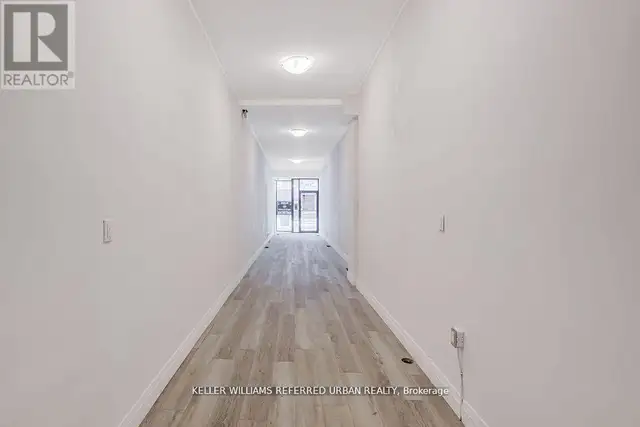 499 DANFORTH AVENUE Toronto (North Riverdale), Ontario in Commercial & Office Space for Rent in City of Toronto - Image 8
