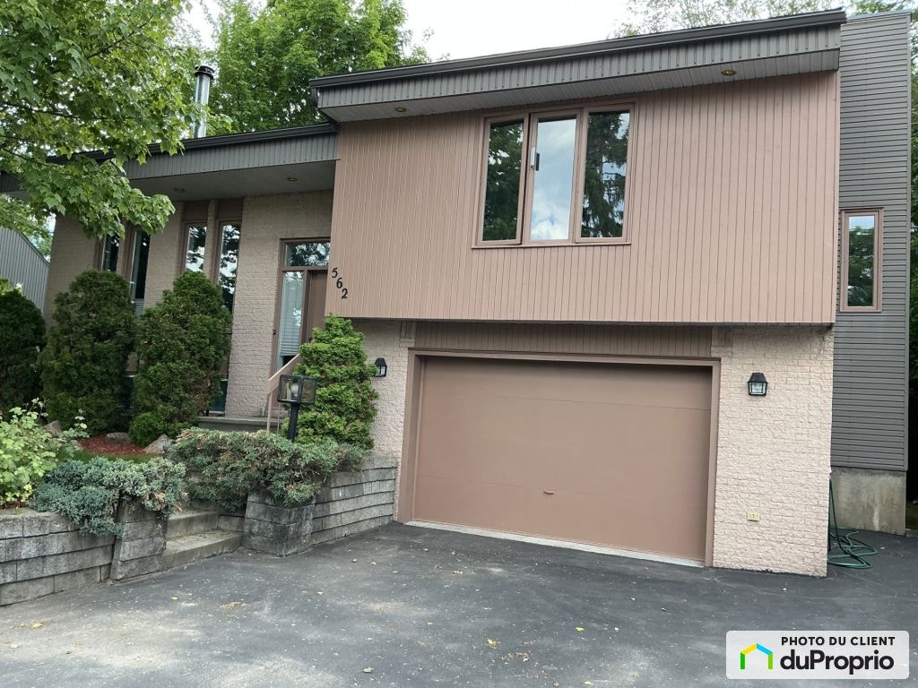 $649,900 - Split Level for sale in Beauport — photo 3