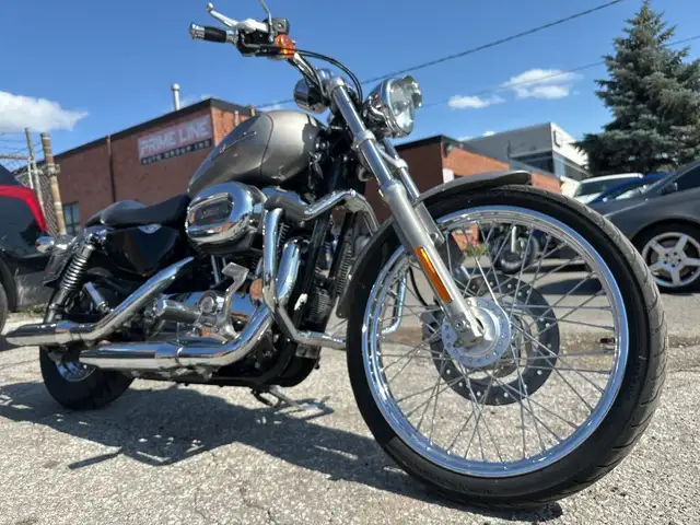 2007 Harley-Davidson Sportster ~ SPORTSTER XL1200 CUSTOM ~ COOL  in Street, Cruisers & Choppers in City of Toronto - Image 30