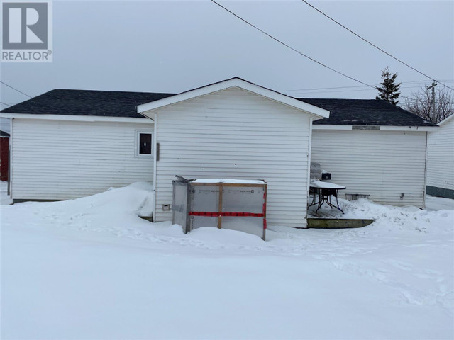 16 A & B Atlantic Avenue Stephenville, Newfoundland & Labrador in Houses for Sale in Corner Brook - Image 4