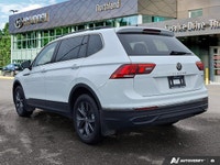Experience effortless driving with this 2022 Volkswagen Tiguan Comfortline, boasting a powerful Turb... (image 2)