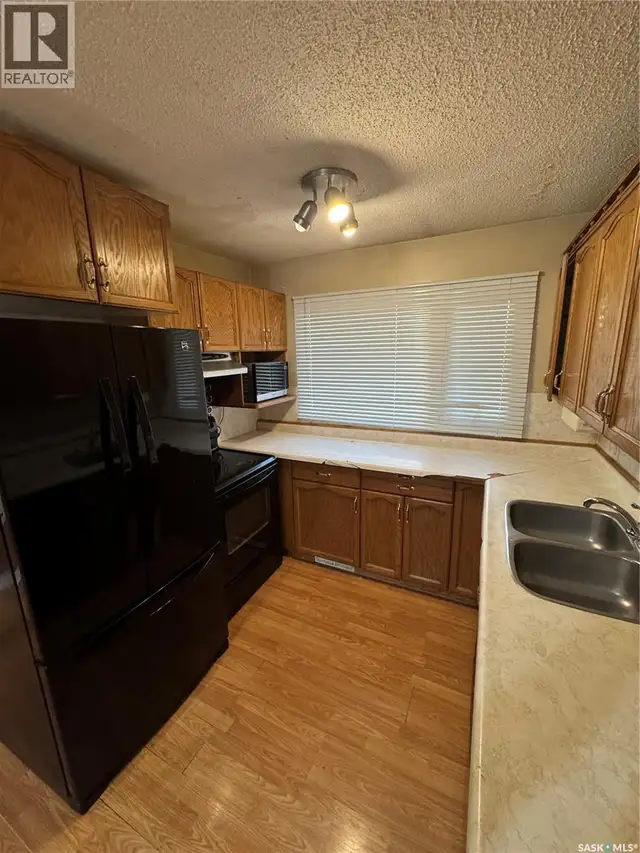 522 1st STREET E Lafleche, Saskatchewan in Houses for Sale in Moose Jaw - Image 25