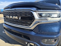 AMVIC Licensed Dealer AMVIC LICENSED DEALER//Stock Number: WG5166 Limited Crew Cab *Premium Leather... (image 2)