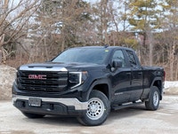 5.3L V8 engine for powerful performance | 4x4 drive for superior traction | Advanced safety features... (image 1)