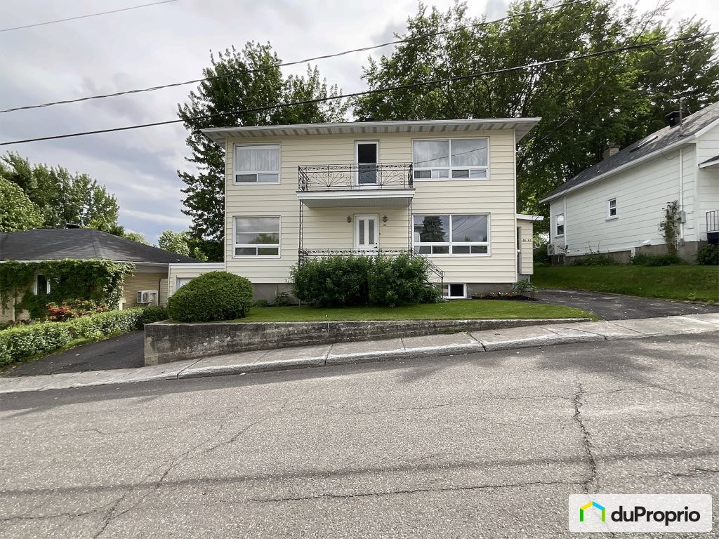 $410,000 - Duplex for sale in Levis — photo 1