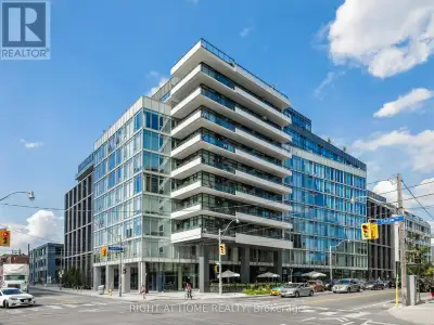 Welcome To The Carlaw Located In Leslieville. This Beautiful 1 Bedroom 1 Bathroom Unit Is North Faci...