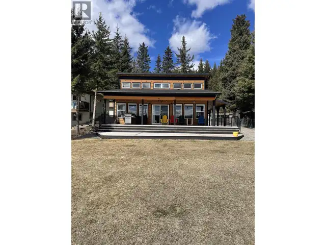 7634 BURGESS ROAD Deka Lake / Sulphurous / Hathaway Lakes, Briti in Houses for Sale in 100 Mile House - Image 2