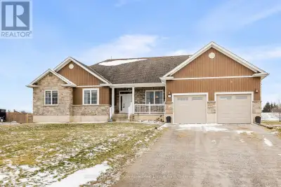 Welcome to 5484 Attema Crescent, a masterfully custom-built bungalow on a sprawling 1.1-acre lot. Ne...
