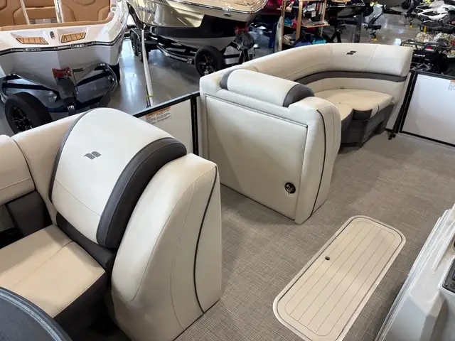 2025 Starcraft EXS-3Q in Powerboats & Motorboats in Saskatoon - Image 10